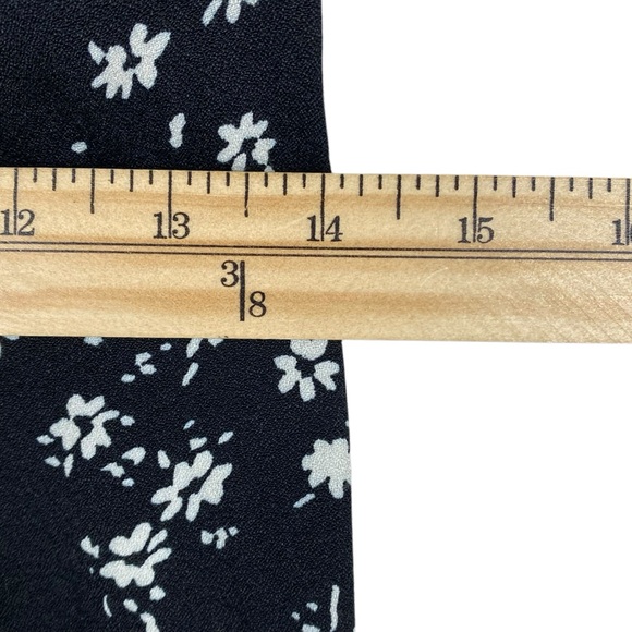 REFORMATION Locklin Floral Print Dress in Black Sz 4 Cottagecore Feminine Midi - Picture 14 of 15